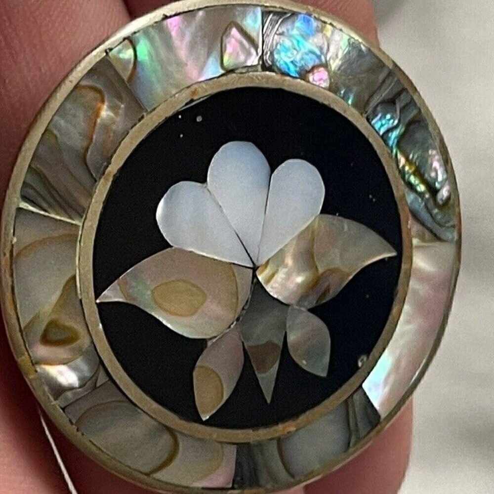Mexico Alpaca Abalone Mother of Pearl Inlay Flower Alpaca Mexico Silver Pin